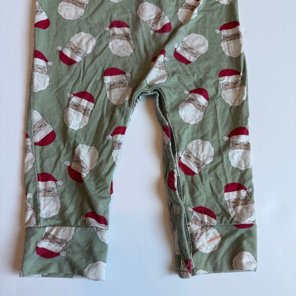 Santa Bamboo Holiday Pajama Romper 18-24 months - Picture 11 of 12